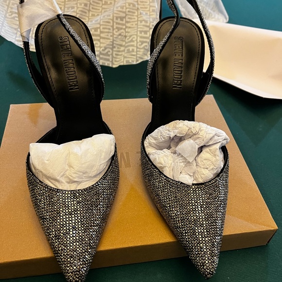 *New* Steve Madden Paul’s heels 7.5 in Pewter - Picture 8 of 9